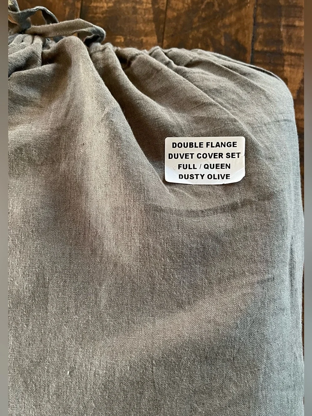 NWOT Quince European Linen Double Flange Duvet Cover Set, F/Q (Dusty Olive)